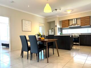 Regents Park Private 2BR Retreat Ground Floor - 9