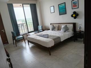 Hotel Khodiyar - 0