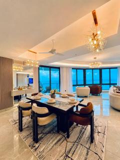Panoramic Beachfront Penthouse, AC, Gym Steam Pool - 2