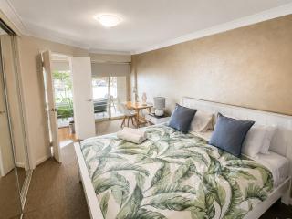 Clifton On Scarborough - Absolute Beachfront - 1