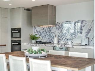 Jewel Realty - Premium Beachfront Residences - 5
