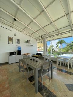 Hannabi Beach Hotel - 1