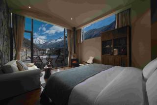 Yueshan Four Seasons Homestay - 7