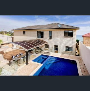 Ocean View Home with Pool - Balcony - Sleeps 10 - 9