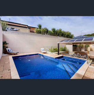 Ocean View Home with Pool - Balcony - Sleeps 10 - 8