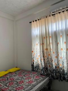 The Golden Fields Guest House - 5
