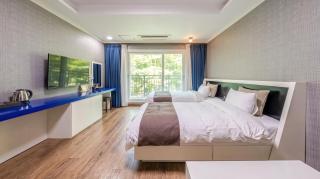 Namwon Hanjeungwonstay Pension - 0