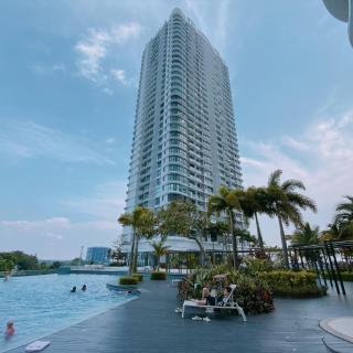 Macrolink Medini Near Legoland by Lions Bay - 6