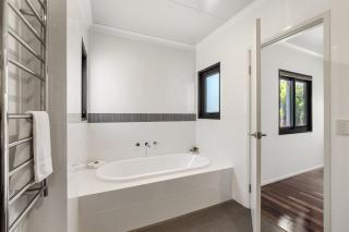 Hartzell One Seven - Private - Family Friendly - 1