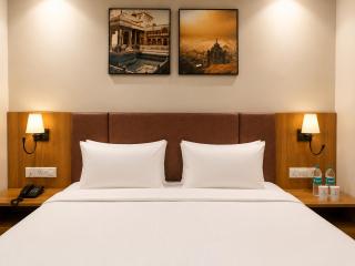 Imperia by The Sky Imperial, Statue of Unity - 2