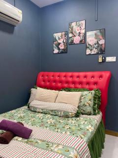 EM Suite Home 2Bedroom Dperdana Apartment - 8
