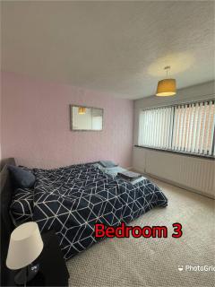 Super deluxe extra large 3 bedroom apartment - 4