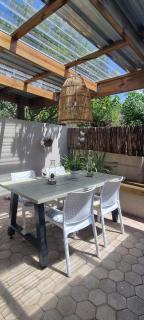The Barefoot Cottage - 4
