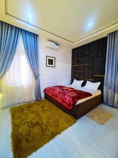 Executive 1Bedroom Jahi Apex - 8