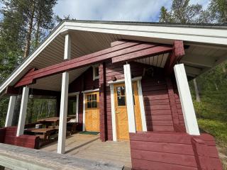 Riverside Sauna Retreat in Lapland - 8