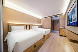 Sky WAY Hotel-At the East gate of Zhangjiajie National Forest Park,Smart control for the entire home,English Butler, Free Luggage Storage, Tour Plan -reserve tickets for various scenic spots-Self-Service Laundry,Delicious breakfast - 8