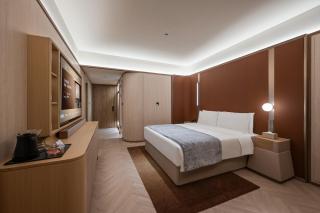 Sanya Romance Park Resort Duty-Free City Orange Crystal - 5