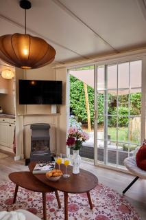 4P Modern Veluwe Chalet - Private Sauna BBQ & Airco - Putten - 6