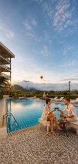 Vang Vieng Lisha The Grand Riverside Hotel--Nam song River views from your balcony - Vang Vieng - 0