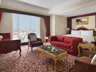 Mövenpick Hotel City Star Jeddah - 2