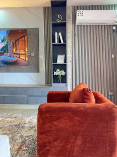 Panoramic Sea view Penthouse AirCon Pool, Gym, Beach - 5