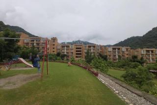 Aloha Ganga View 2BHK by Ganges Hospitality - 9