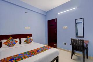 FabHotel Dream Inn - 3