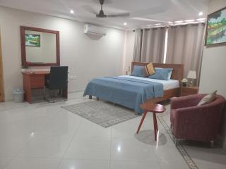 Chester Hill Residence - 6
