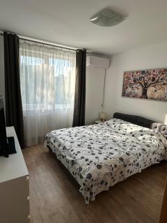 City Center Apt - 6