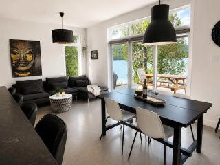 Lakefront & Stunning Views - Les 3 Soeurs - 2