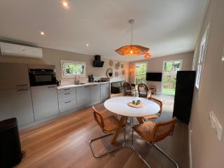 Luxury retreat Veluwe - garden, AC, bathtub - 8