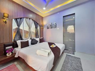 EMPYREAN STAY II THE G0DFATHER II 4BHK Il FULLY AC II LUX PROPERTY II - 1