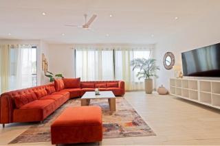 Zuri Beach Condo - 0