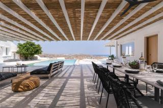 Greek Villa Psarou above Nammos - 3