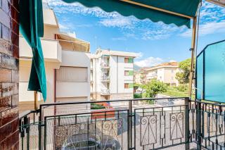 150 mt from the sea - Air Conditioning and Balcony - 4