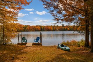 The Lakefront Pocono Escape - 0