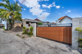 Amerta Yora 2 Bedroom Private Pool Villa Near Kedungu Beach - 4