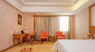 Vienna International Hotel Guangzhou Jichang Road Huangshi - 1