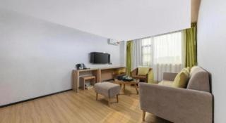 IU Hotel Shanwei Haifeng Passenger Station - 2