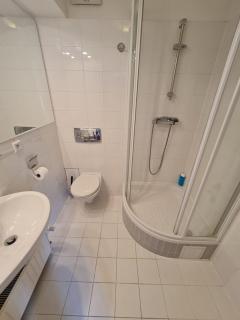 10Q - Z6 Apartment 401 - 2