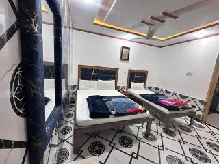 Qaya Guest House - 1