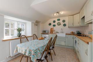 Owl Cottage - 8