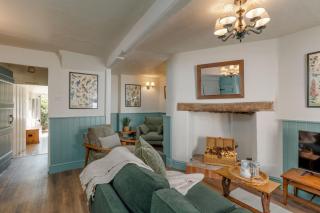 Owl Cottage - 2