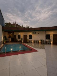cozy 2 BR with private pool near Hyatt - 9
