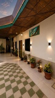 cozy 2 BR with private pool near Hyatt - 6