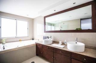Loft with Jacuzzi and Terrace - 4
