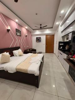 TJ Stay- Where Comfort meets Style - 2