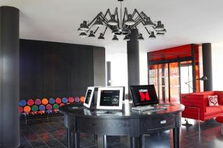 citizenM Paris Charles de Gaulle Airport - 9