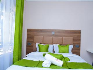 Jay's Smart Stay Guest House - 4