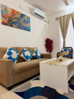OM stays Resort style 1 BR Apt By Amoret Homes - 5